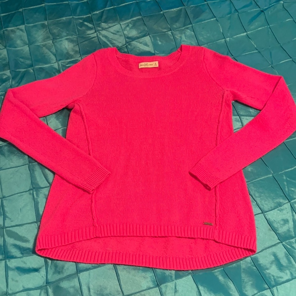 Abercrombie Sweater Size Medium